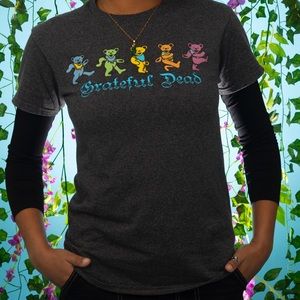 Grateful Dead dancing bears graphic gothic text crew t-shirt. 100% cotton adult.